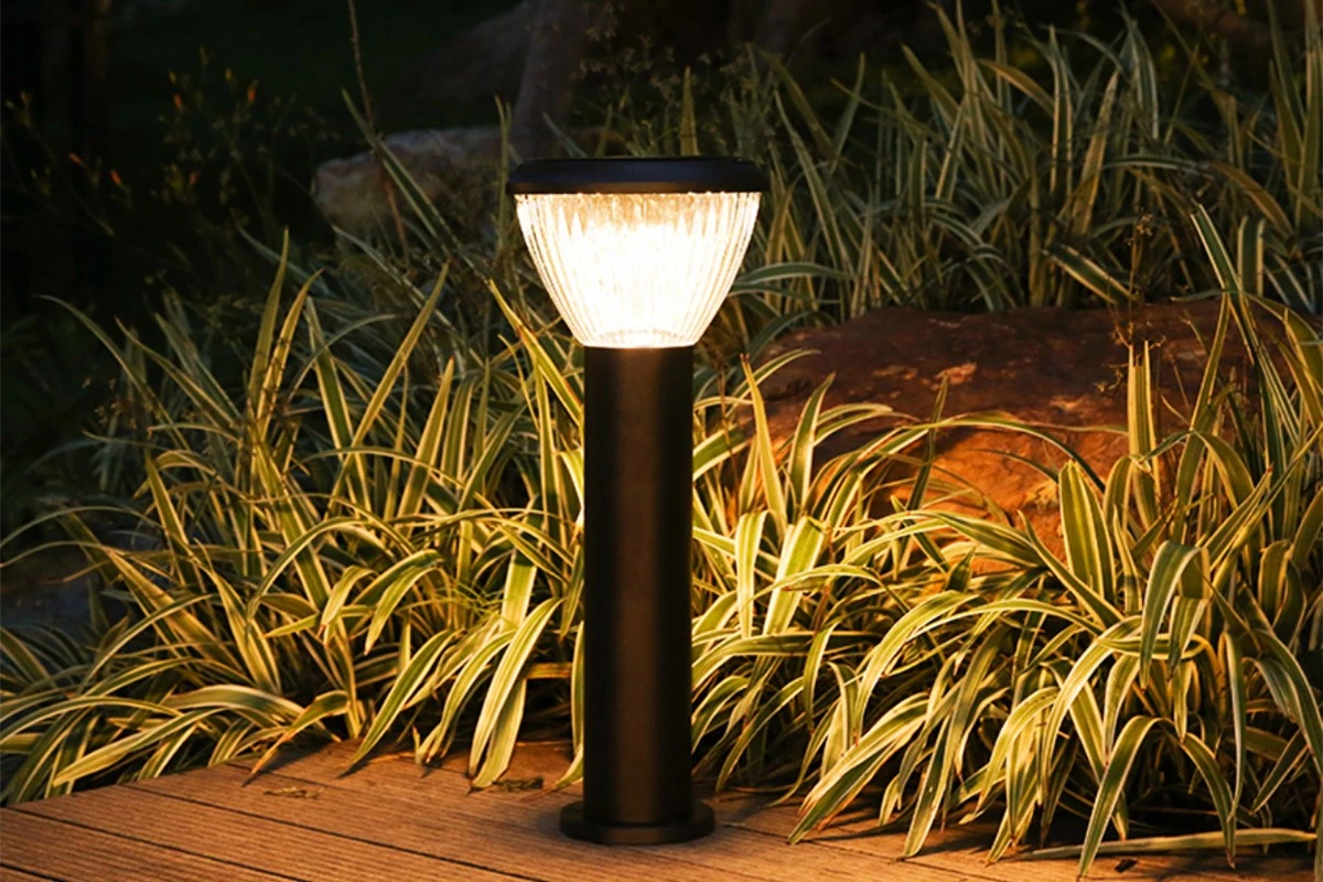 LED Solar Garden Pathway Light LED Solar Garden Pathway Light